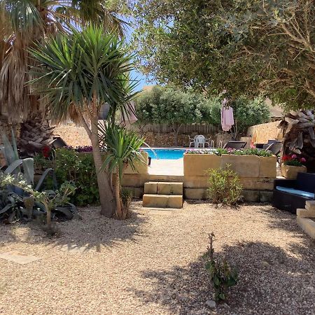 Ellie Boo Bed & Breakfast Victoria Bagian luar foto