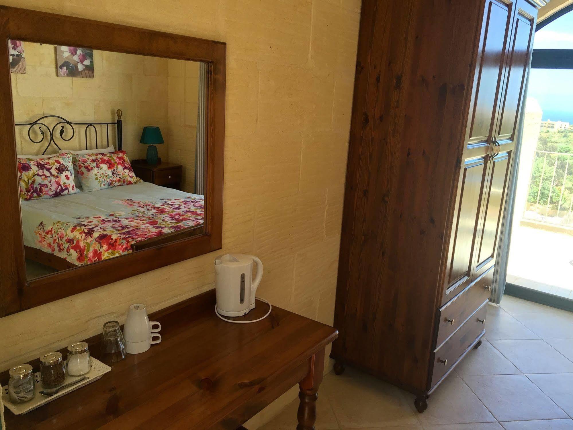 Ellie Boo Bed & Breakfast Victoria Bagian luar foto