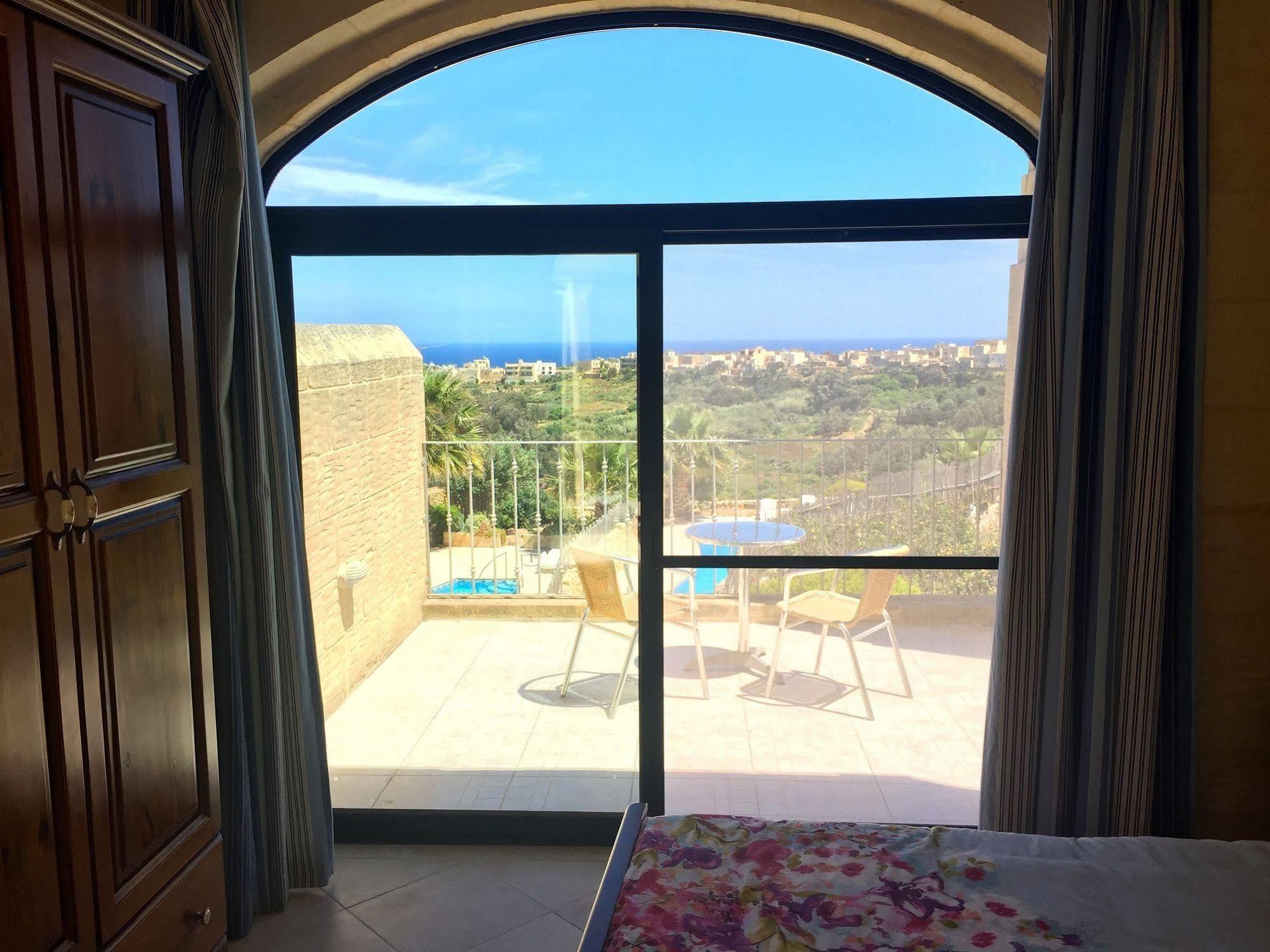 Ellie Boo Bed & Breakfast Victoria Bagian luar foto